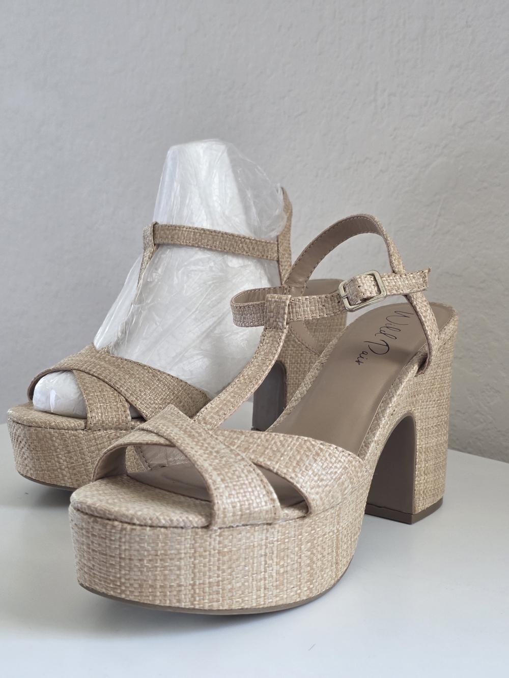 Wild Pair Women's Jillien Platform High Heel Dress Sandals Size 7.5